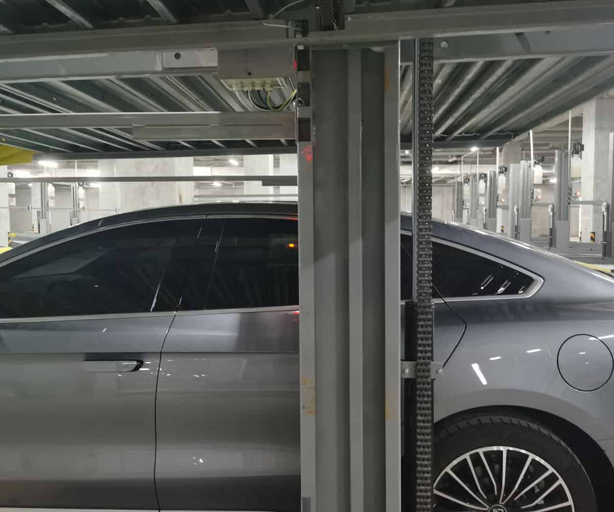 兩柱簡易升降機械車庫維保